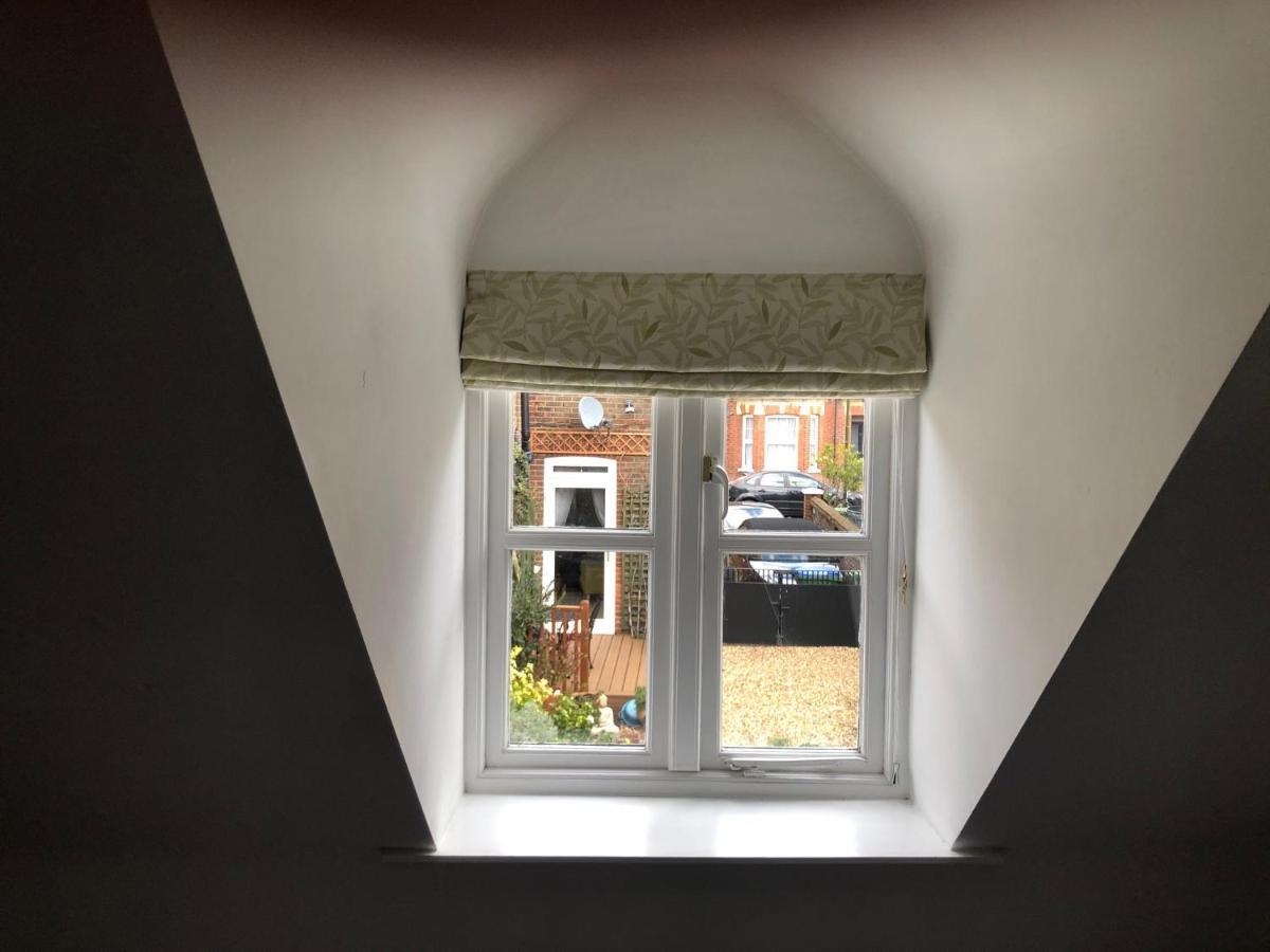 Kristina'S Coach House Apartment Horsham Exterior foto